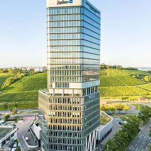 Hotel Radisson Blu At Porsche Design Tower, Estugarda