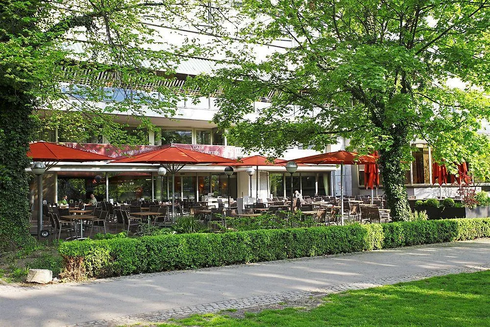 Althoff Hotel Am Schlossgarten Stuttgart 5*,