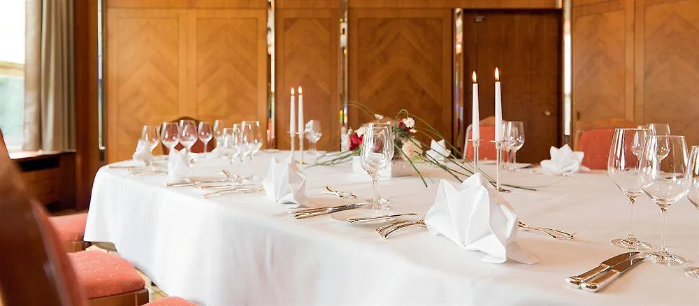 *****  Althoff Hotel Am Schlossgarten Stoccarda Germania