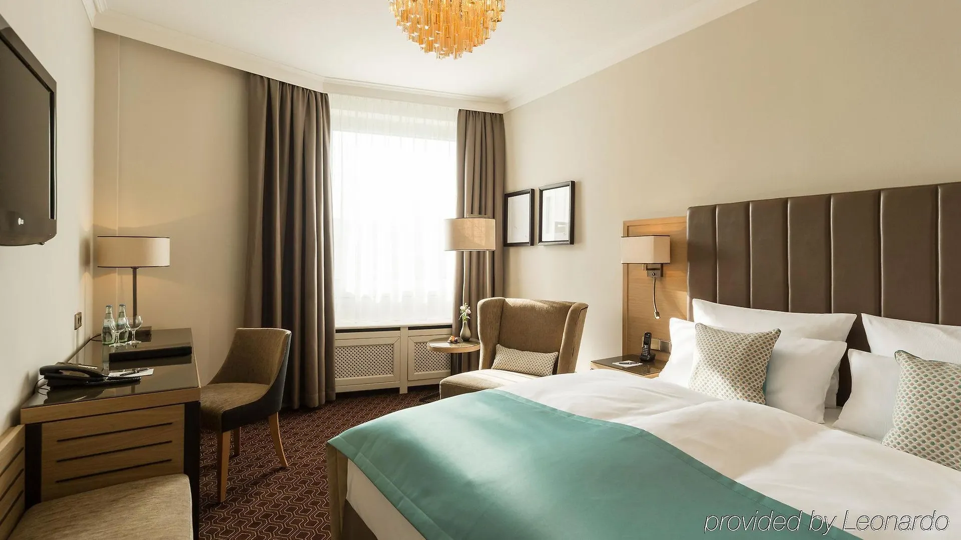 Althoff Hotel Am Schlossgarten Stuttgart
