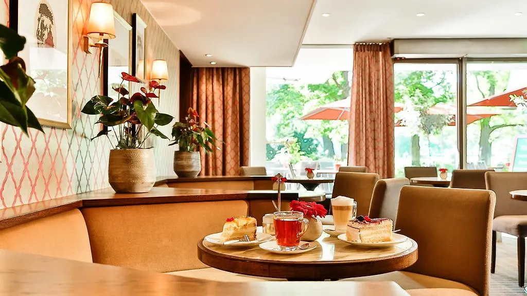 Althoff Hotel Am Schlossgarten Estugarda