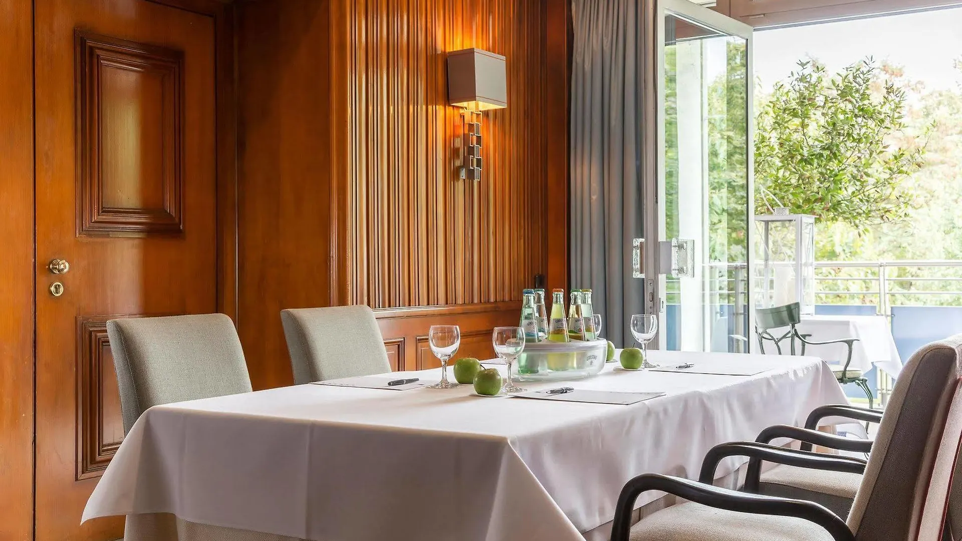 Althoff Hotel Am Schlossgarten Estugarda