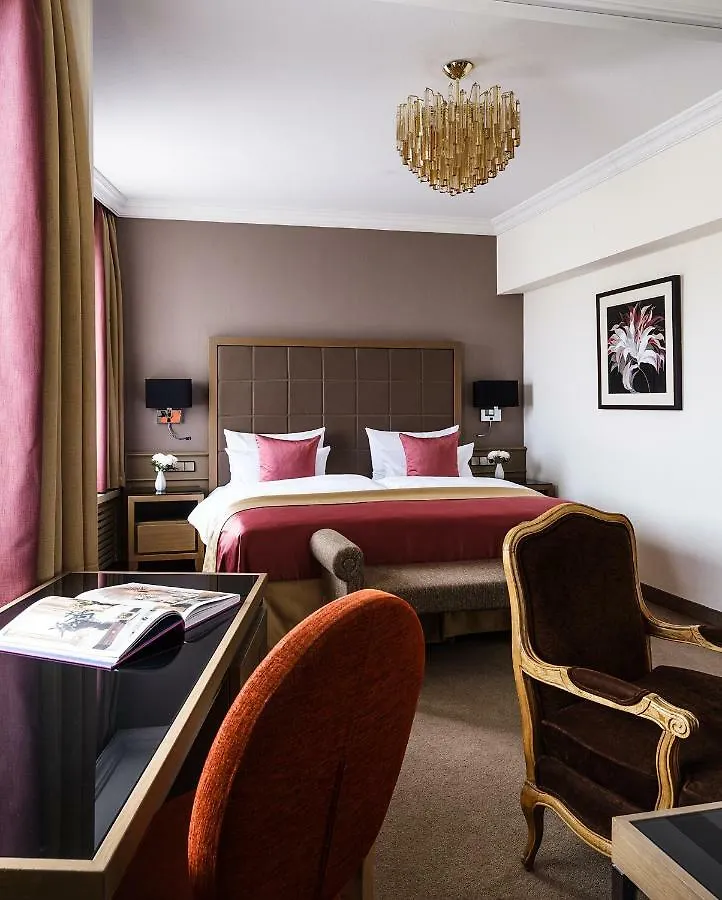 Althoff Hotel Am Schlossgarten Estugarda Alemanha