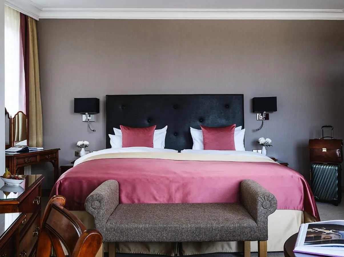Althoff Hotel Am Schlossgarten Estugarda
